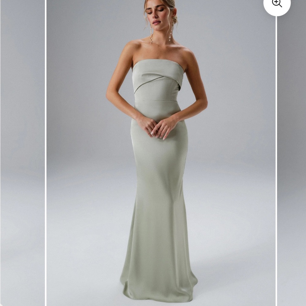 Lavish Alice Green Strapless Sleeveless Gown Prom